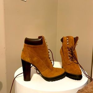 Carmel/Oak Booties